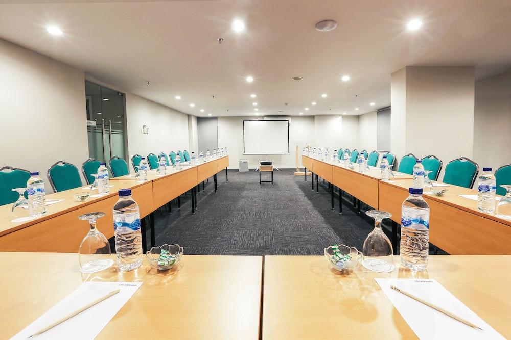 Hotel Citradream Tugu Yogyakarta Ngoại thất bức ảnh